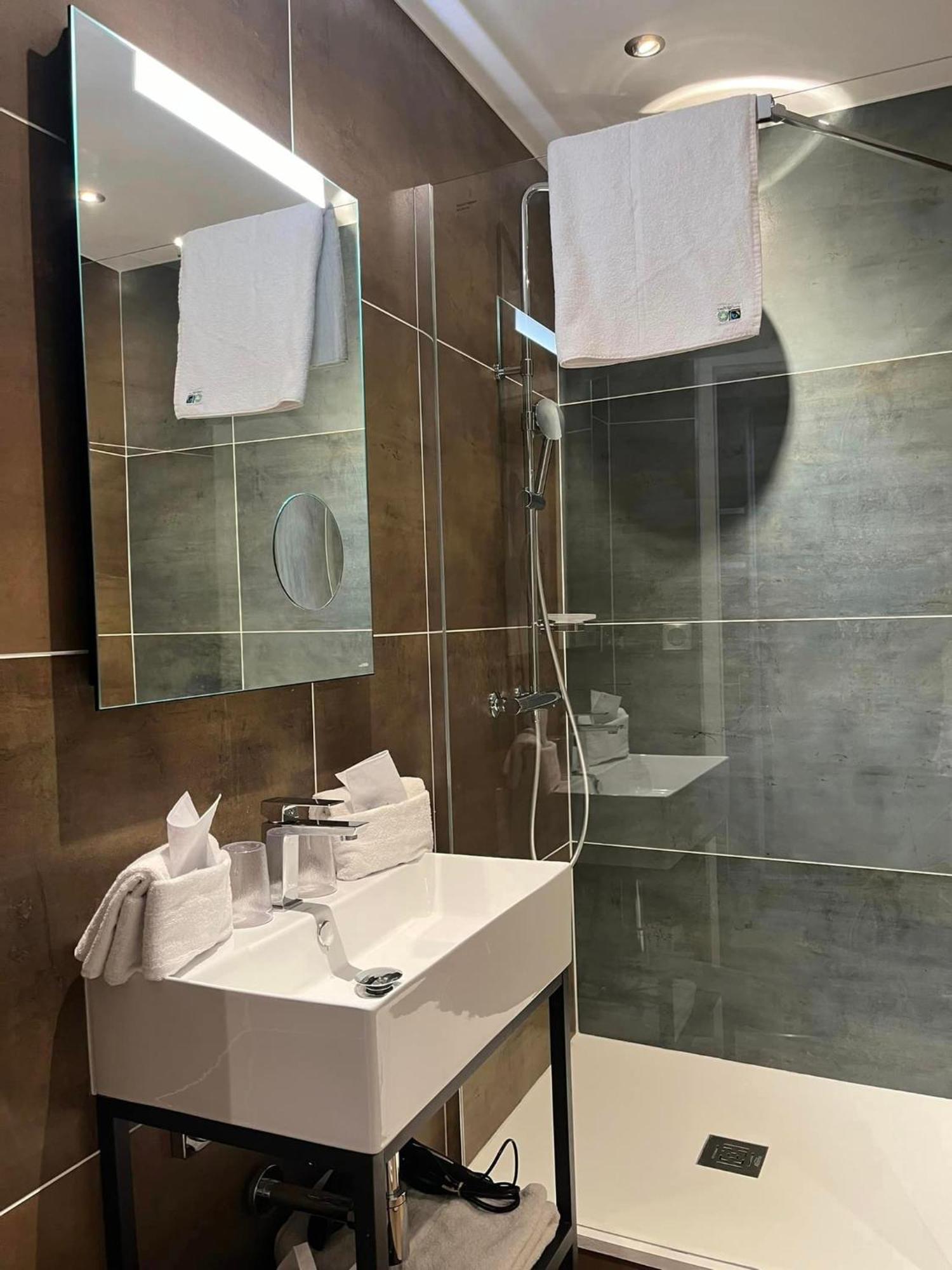 Hotel Logis Borel