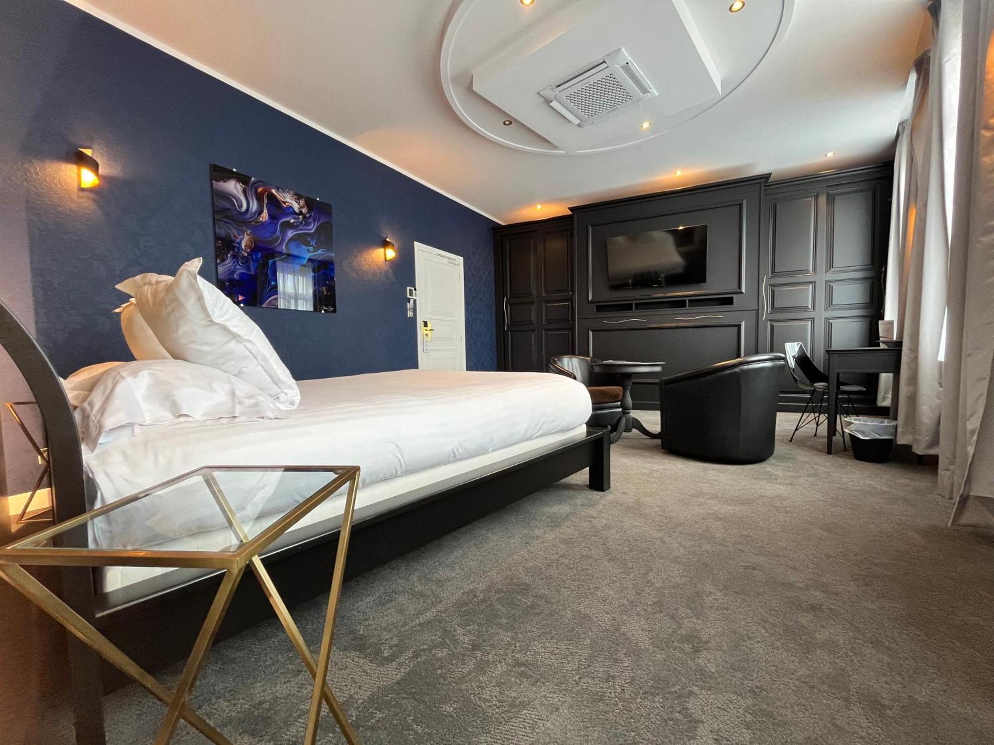 Logis Borel Hotel