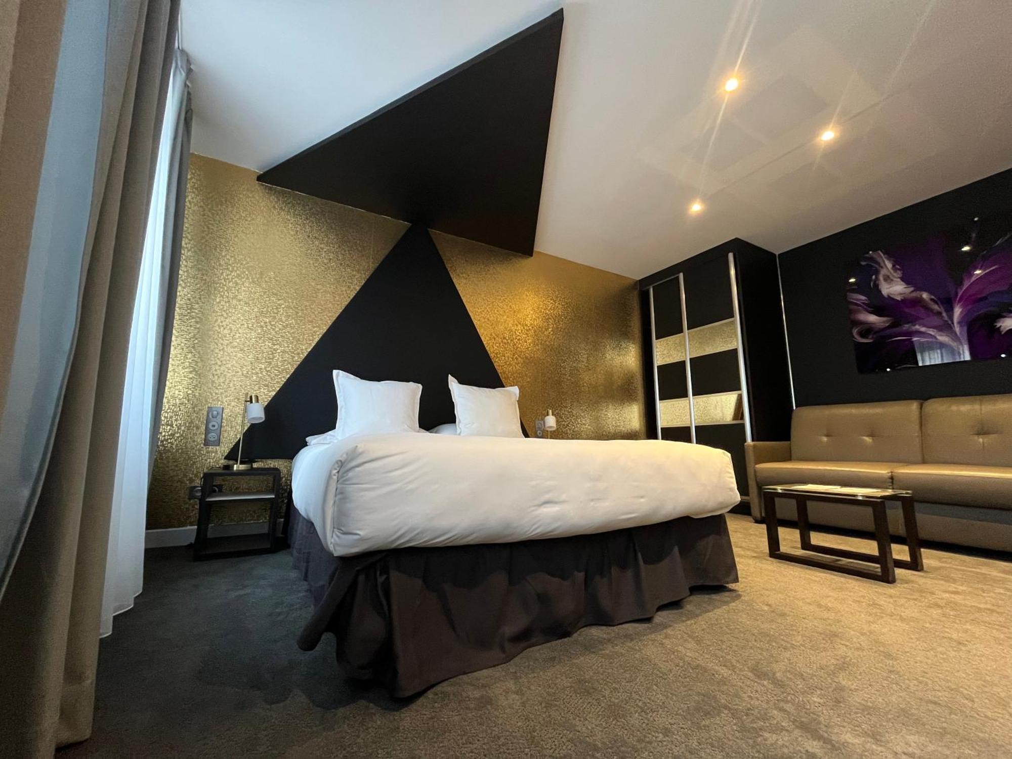 Logis Borel Hotel